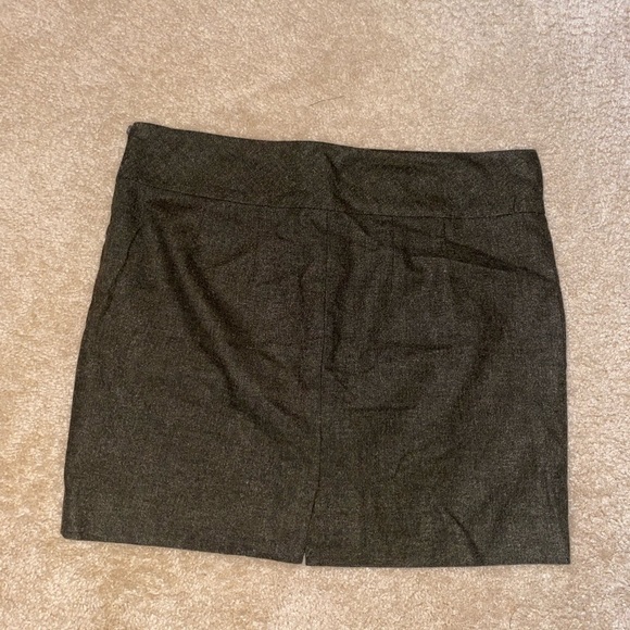 ▪️The Limited Wool Blend Skirt▪️ - Picture 7 of 7